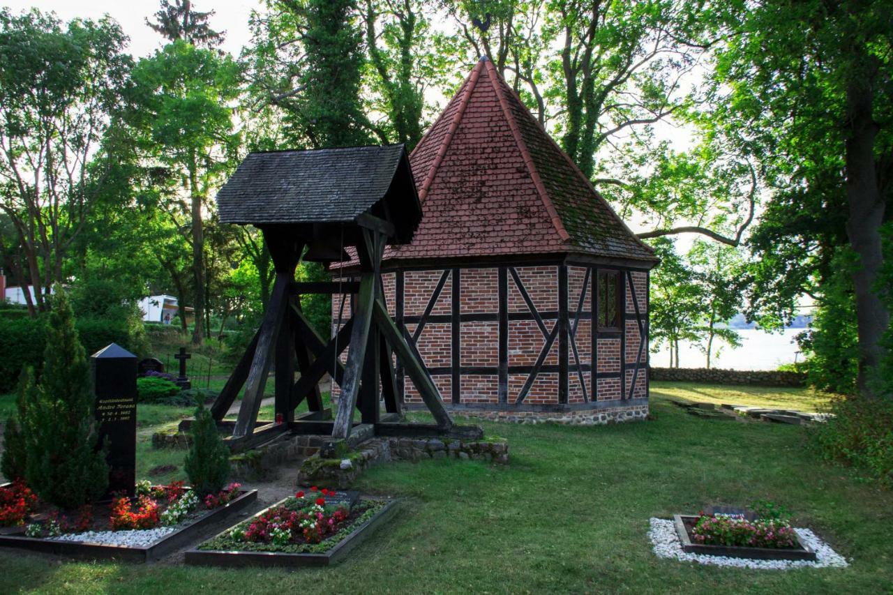 Ferienhaus Am Zylinderberg Zislow Экстерьер фото
