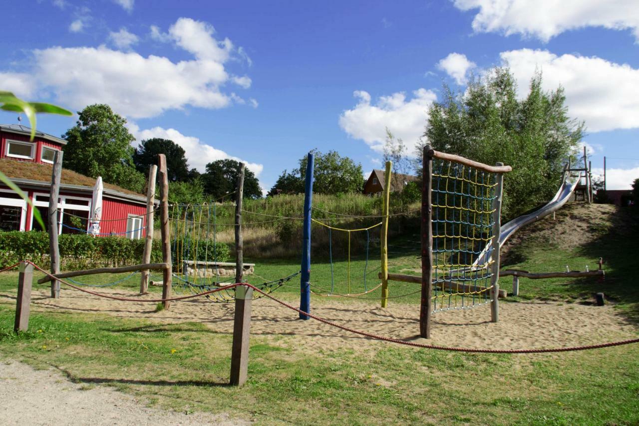 Ferienhaus Am Zylinderberg Zislow Экстерьер фото